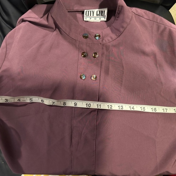 Vintage City Girl Top with Mother of Pearl Buttons - Picture 8 of 11